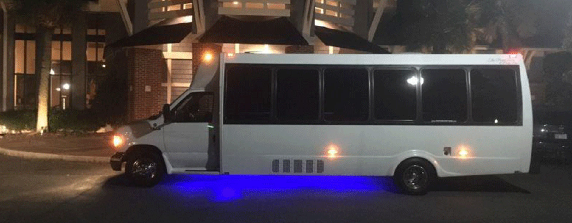 Welcome to Pearl Limo Bus! It's almost PROM season, so we are booking up fast for the weekends through the end of May--call or text @ 704-838-6464 for fastest service!